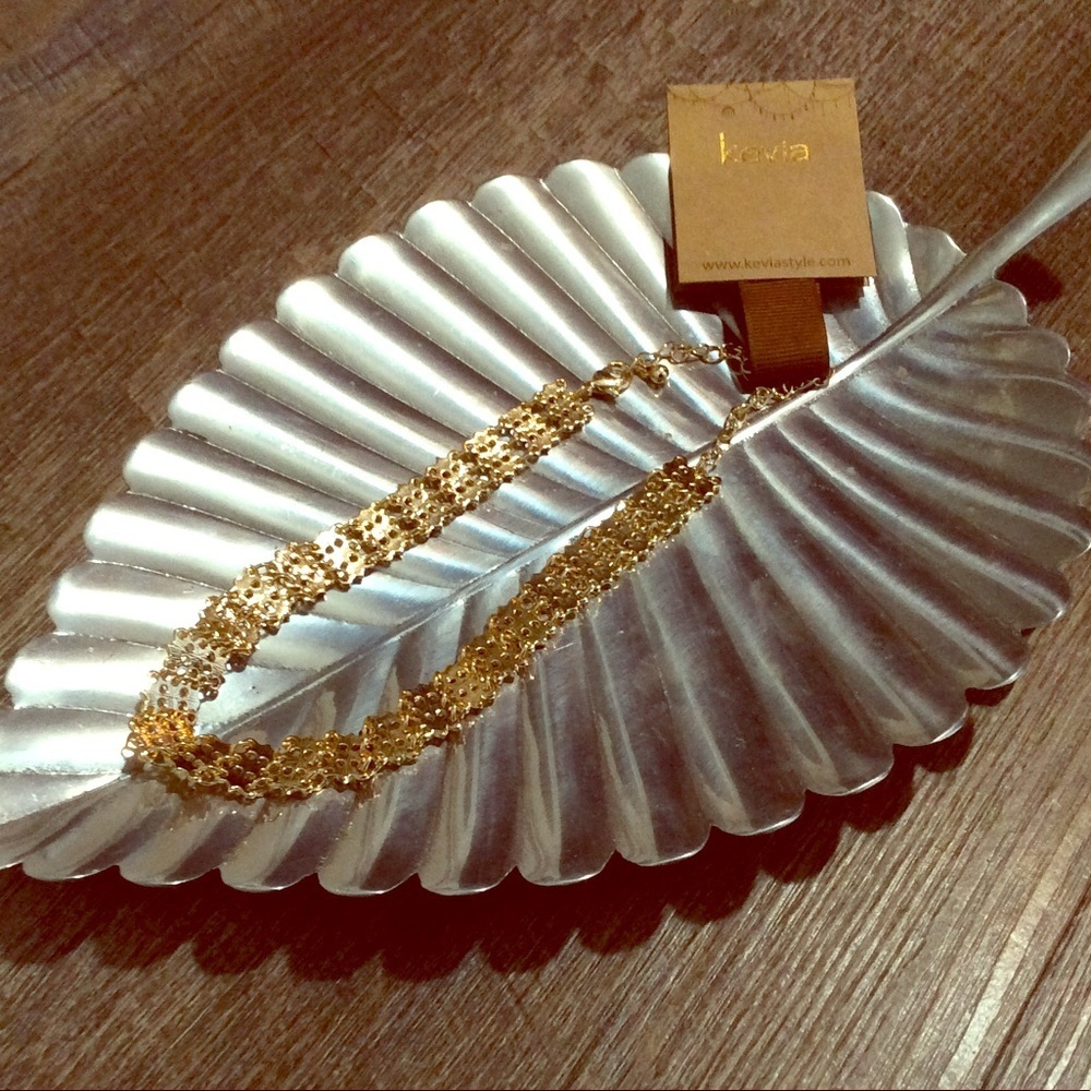 🐞 Kevia Goldtone Linked Choker NWT